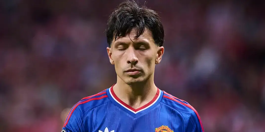 Flawed Recruitment Sparks Outrage: Lisandro Martínez Calls Out Technical Director in Post-Match Interview