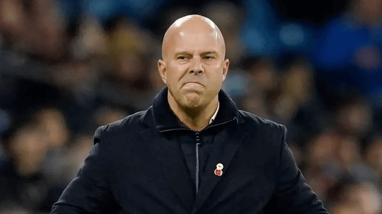 स्लॉट को अभी भी लिवरपूल का समर्थन महसूस हो रहा है; रेड्स के पास मैनेजर बदलने की कोई योजना नहीं