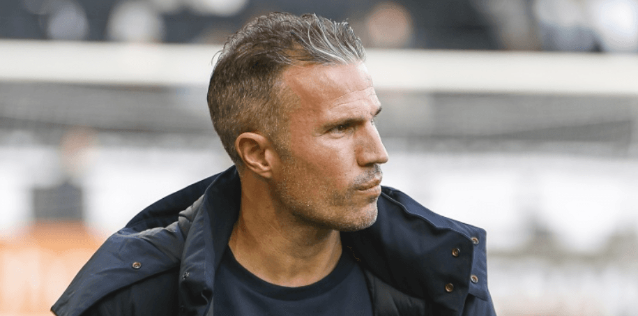 Van Persie: Slot and I Are Both Going Through a Tough Patch – Liverpool Play Well but Keep Losing