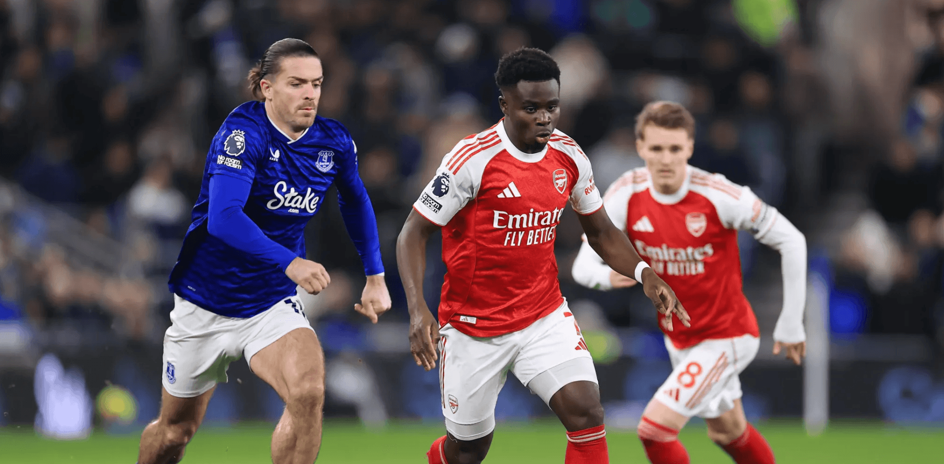 مرض جريليش 10 وغاب عن المباراة بعد احتفال طوال الليل؛ مويس: لا داعي للتفاصيل، إنه مريض