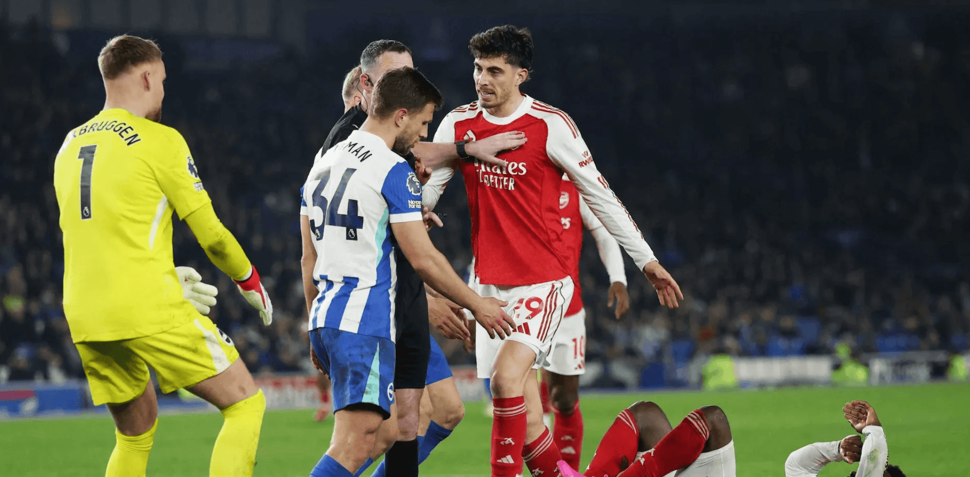 أرسنال لا يهتم برأي الجمهور! ماذا لو اعتُبِرُوا الأشرار – طالما يفوزون باللقب!