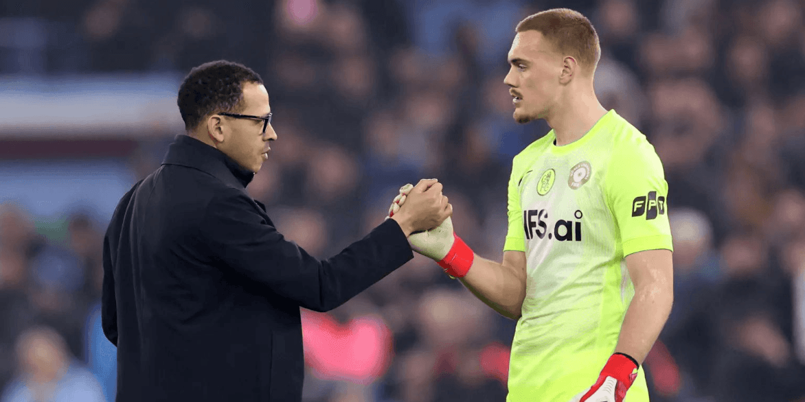 শমাইকেল জর্গেনসেনের ব্যয়বহুল ভুল নিয়ে: রোসেনিয়র পিএসজি ম্যাচের আগে তাকে বলেছিলেন তিনি নতুন নং-১ কিপার হবেন