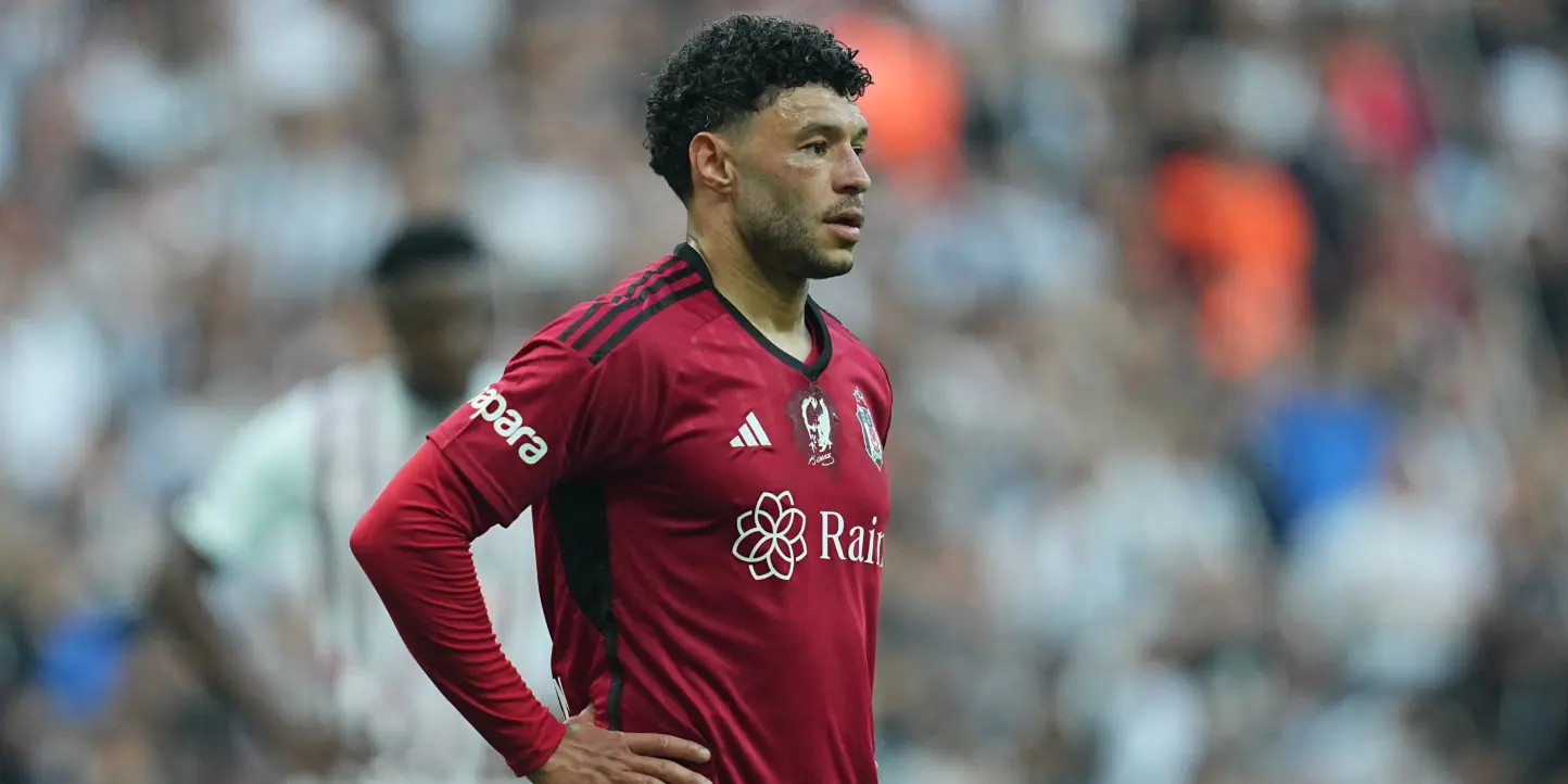 أرسنال، ليفربول، لاعب وسط، أليكس أوكسلايد-تشامبرلين، بشكتاش، الدوري الإنجليزي، camel.live