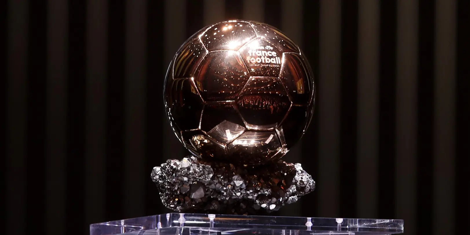 French Media on the Ballon d'Or: Real Madrid Has Decided to Push Kylian Mbappé, While Khvicha Kvaratskhelia Gains Strong Support