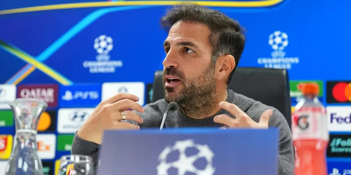 Técnico do Como, Fàbregas, sobre goleada contra o Man United: “Me arrependo muito de mandar o time diminuir o ritmo quando estava 4 a 0”
