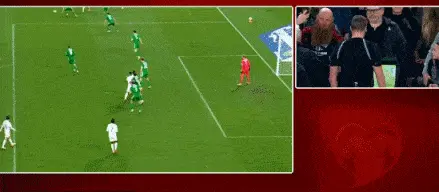 Cristiano Ronaldo,Portugal,Ireland,Red Card,camel.live,World Cup