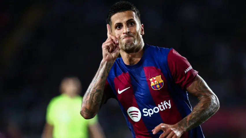 جواو كانسيلو، الهلال، برشلونة، إعارة، كاميل دوت لايف