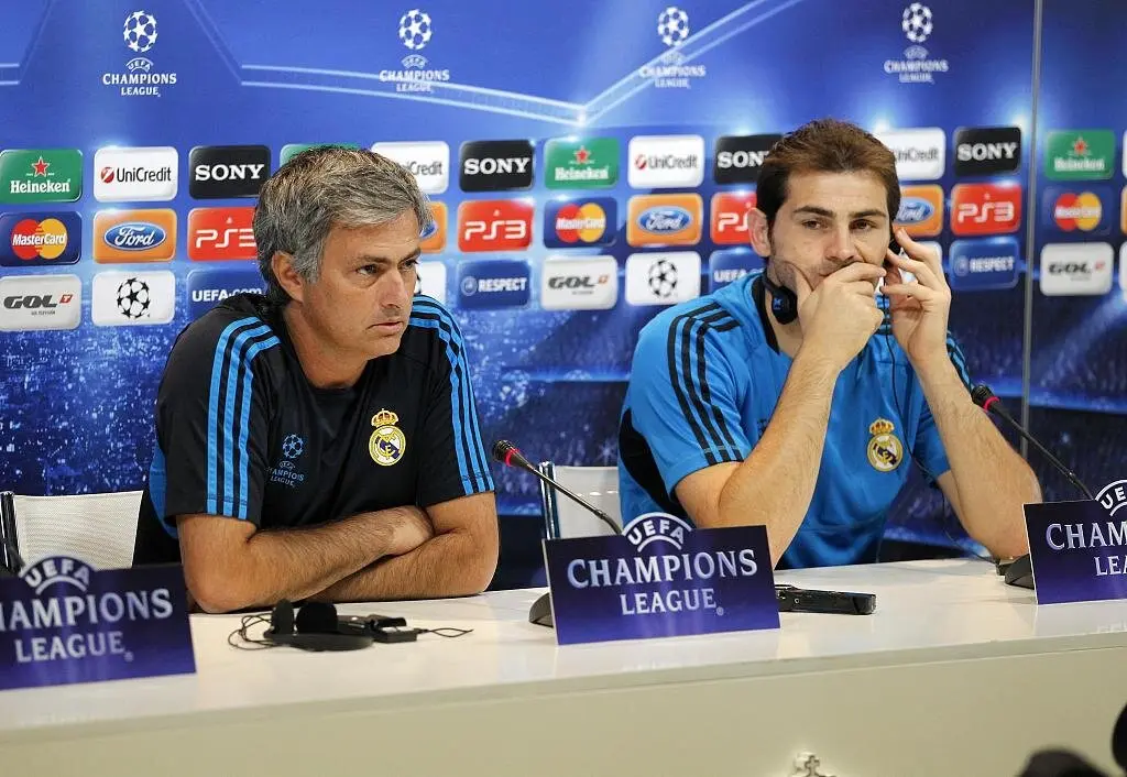 Iker Casillas sobre a caça à toupeira de Mourinho: Ele gritou e berrou conosco como se tivesse enlouquecido