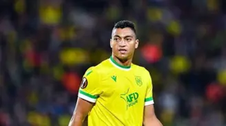 الأهلي يتجاهل مطالب نجمه الماليّة ويُحمّل بديلًا لمركز الهجوم الأهلي