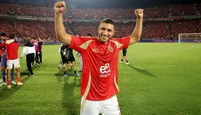 ربيعة يحسم موقفه من الأهلي وسط تكهنات الانتقال للزمالك أو بيراميدز وتصعيد في مفاوضات التجديد الأهلي
