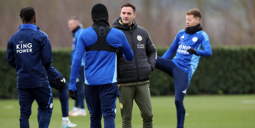 English Football League Cup : Huddersfield Town VS Leicester City Prediction & Betting Tips