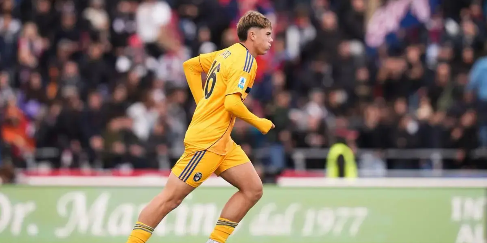 الدخول كبديل لبيزا.. نجل بوفون البالغ 17 عامًا لويس يُحقق أول ظهور في الدوري الإيطالي