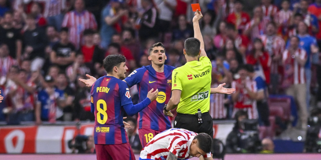 Real Madrid TV Mendukung Atletico Madrid: Kartu Merah Martin Dibatalkan Namun Valverde Tidak – Statistik Mengindikasikan Kecurangan